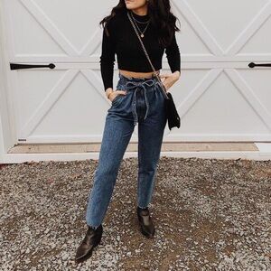 🖤 NWT Abercrombie & Fitch Mom Jean